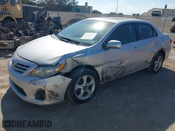 ✅ 2013 Toyota Corolla S • VIN: 2T1BU4EEXDC973178 • Лот: 43744322. Опубліковано раніше на IAAI з пробігом 138 889 миль. Безкоштовний доступ до архіву аукціонних продажів зі США та докладний звіт про історію автомобіля на DreamBid. Зображення 2.