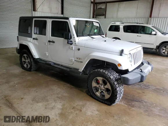 ✅ 2018 Jeep Wrangler Unlimited Sahara • VIN: 1C4BJWEG0JL936408 • Lot: 45613623. Wystawiony na Copart z przebiegiem 80 636 mil. Bezpłatny archiwum sprzedaży aukcyjnych z USA i szczegółowy raport historii pojazdu na DreamBid. Zdjęcie 4.