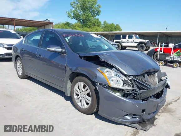 ✅ 2010 Nissan Altima S • VIN: 1N4AL2AP7AC169621 • Лот: 45220004. Опубликован ранее на IAAI с пробегом 104 990 миль. Бесплатный доступ к архиву аукционных продаж из США и подробный отчёт об истории автомобиля на DreamBid. Изображение 1.