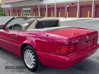 ✅ 1998 Mercedes-Benz SL 500 • VIN: WDBFA67FXWF155938 • Lot: 86126995. Wystawiony na Copart z przebiegiem 89 160 mil. Bezpłatny archiwum sprzedaży aukcyjnych z USA i szczegółowy raport historii pojazdu na DreamBid. Zdjęcie 11.