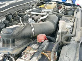 ✅ 2017 Ford F-250 Lariat • VIN: 1FT7W2BT1HEB13714 • Lot: 43252449. Wystawiony na IAAI z przebiegiem 101 158 mil. Bezpłatny archiwum sprzedaży aukcyjnych z USA i szczegółowy raport historii pojazdu na DreamBid. Zdjęcie 19.