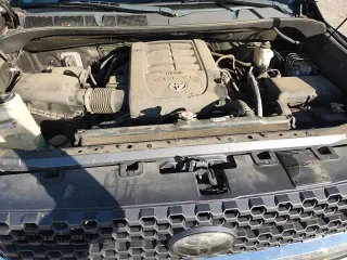 ✅ 2018 Toyota Tundra SR • VIN: 5TFRM5F14JX129991 • Lot: 91921355. Listed on Copart with 66,676 mi. Free auction sales archive from the USA and detailed vehicle history report at DreamBid. Image 13.