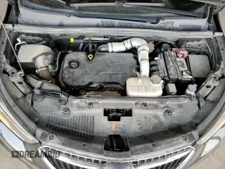 ✅ 2022 Buick Encore Preferred • VIN: KL4CJASM8NB517701 • Лот: 64852115. Опубликован ранее на Copart с пробегом 41 642 миль. Бесплатный доступ к архиву аукционных продаж из США и подробный отчёт об истории автомобиля на DreamBid. Изображение 13.