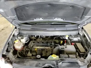 ✅ 2019 Dodge Journey SE • VIN: 3C4PDCBB4KT853011 • Lot: 81365415. Wystawiony na Copart z przebiegiem 88 763 mil. Bezpłatny archiwum sprzedaży aukcyjnych z USA i szczegółowy raport historii pojazdu na DreamBid. Zdjęcie 16.