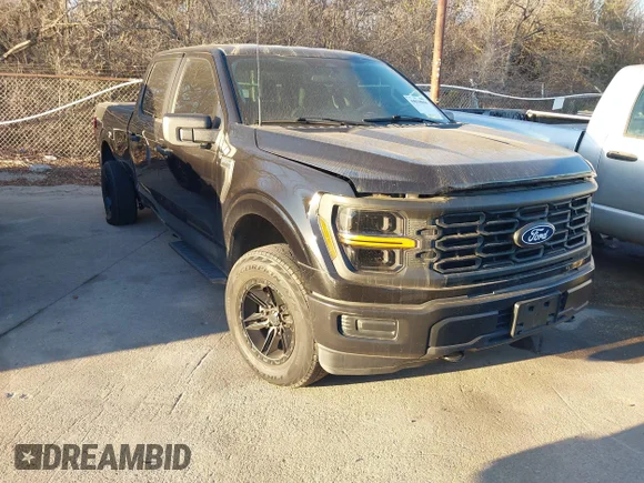 ✅ 2024 Ford F-150 XL • VIN: 1FTFW1L53RKE00481 • Лот: 44028650. Опубликован ранее на IAAI с пробегом 45 860 миль. Бесплатный доступ к архиву аукционных продаж из США и подробный отчёт об истории автомобиля на DreamBid. Изображение 1.