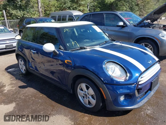 ✅ 2015 MINI Hardtop • VIN: WMWXM5C55F3A59625 • Лот: 43360088. Опубликован ранее на IAAI с пробегом 22 508 миль. Бесплатный доступ к архиву аукционных продаж из США и подробный отчёт об истории автомобиля на DreamBid. Изображение 1.