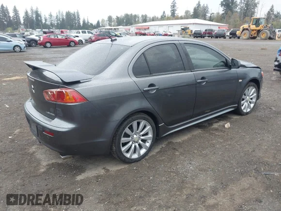 ✅ 2008 Mitsubishi Lancer GTS • VIN: JA3AU86U58U038506 • Lot: 43326974. Wystawiony na IAAI z przebiegiem 133 566 mil. Bezpłatny archiwum sprzedaży aukcyjnych z USA i szczegółowy raport historii pojazdu na DreamBid. Zdjęcie 4.