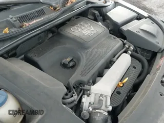 ✅ 2003 Audi TT • VIN: TRUTC28N731014658 • Lot: 43697171. Wystawiony na IAAI z przebiegiem 132 004 mil. Bezpłatny archiwum sprzedaży aukcyjnych z USA i szczegółowy raport historii pojazdu na DreamBid. Zdjęcie 12.