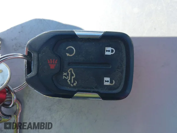 ✅ 2021 Chevrolet Silverado 1500 RST • VIN: 1GCPYEEK2MZ381821 • Lot: 43029838. Wystawiony na IAAI z przebiegiem 63 451 mil. Bezpłatny archiwum sprzedaży aukcyjnych z USA i szczegółowy raport historii pojazdu na DreamBid. Zdjęcie 11.