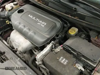 ✅ 2015 Chrysler 200 Limited • VIN: 1C3CCCAB8FN710379 • Лот: 41209014. Опубликован ранее на IAAI с пробегом 122 726 миль. Бесплатный доступ к архиву аукционных продаж из США и подробный отчёт об истории автомобиля на DreamBid. Изображение 20.