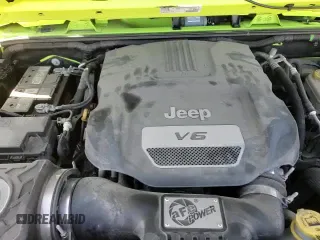 ✅ 2017 Jeep Wrangler Unlimited Rubicon Recon • VIN: 1C4BJWFG2HL510065 • Lot: 70111545. Listed on Copart with 94,196 mi. Free auction sales archive from the USA and detailed vehicle history report at DreamBid. Image 13.