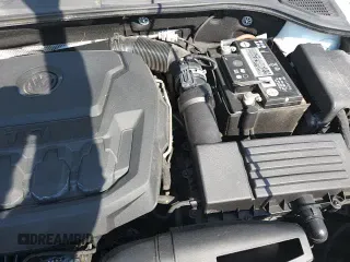 ✅ 2020 Volkswagen Passat SE • VIN: 1VWSA7A3XLC027181 • Lot: 85168235. Listed on Copart with 81,001 mi. Free auction sales archive from the USA and detailed vehicle history report at DreamBid. Image 14.