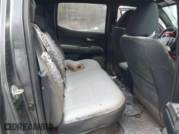 ✅ 2019 Toyota Tacoma SR • VIN: 3TMCZ5AN7KM284592 • Lot: 41632856. Wystawiony na IAAI z przebiegiem Nie podano. Bezpłatny archiwum sprzedaży aukcyjnych z USA i szczegółowy raport historii pojazdu na DreamBid. Zdjęcie 8.