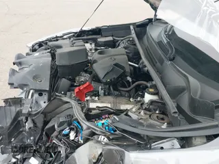 ✅ 2024 Toyota RAV4 XLE Premium • VIN: 2T3A1RFV3RC462216 • Lot: 43183387. Wystawiony na IAAI z przebiegiem 23 819 mil. Bezpłatny archiwum sprzedaży aukcyjnych z USA i szczegółowy raport historii pojazdu na DreamBid. Zdjęcie 19.