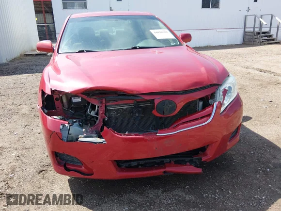 ✅ 2010 Toyota Camry LE • VIN: 4T4BF3EK2AR071926 • Lot: 44818585. Wystawiony na IAAI z przebiegiem 147 804 mil. Bezpłatny archiwum sprzedaży aukcyjnych z USA i szczegółowy raport historii pojazdu na DreamBid. Zdjęcie 6.