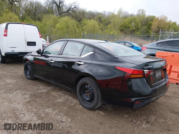 ✅ 2019 Nissan Altima S • VIN: 1N4BL4BV4KC220460 • Lot: 44984477. Wystawiony na IAAI z przebiegiem 149 996 mil. Bezpłatny archiwum sprzedaży aukcyjnych z USA i szczegółowy raport historii pojazdu na DreamBid. Zdjęcie 3.