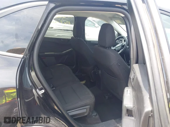 ✅ 2025 Ford Escape Active • VIN: 1FMCU9GNXSUA44229 • Lot: 45241140. Wystawiony na IAAI z przebiegiem 45 820 mil. Bezpłatny archiwum sprzedaży aukcyjnych z USA i szczegółowy raport historii pojazdu na DreamBid. Zdjęcie 8.