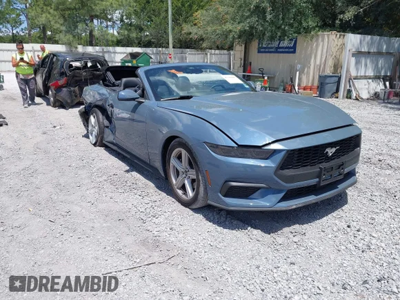 ✅ 2026 Ford Mustang EcoBoost Premium • VIN: 1FAGP8UH1T5119052 • Lot: 45362005. Listed on IAAI with 4,565 mi. Free auction sales archive from the USA and detailed vehicle history report at DreamBid. Image 1.