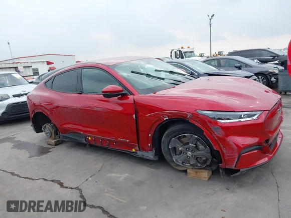 ✅ 2021 Ford Mustang Mach-E Select • VIN: 3FMTK1RM5MMA54198 • Lot: 43728271. Wystawiony na IAAI z przebiegiem 38 190 mil. Bezpłatny archiwum sprzedaży aukcyjnych z USA i szczegółowy raport historii pojazdu na DreamBid. Zdjęcie 6.