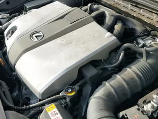 ✅ 2019 Lexus ES 350 • VIN: 58ABZ1B11KU021417 • Lot: 43648140. Wystawiony na IAAI z przebiegiem 21 292 mil. Bezpłatny archiwum sprzedaży aukcyjnych z USA i szczegółowy raport historii pojazdu na DreamBid. Zdjęcie 20.