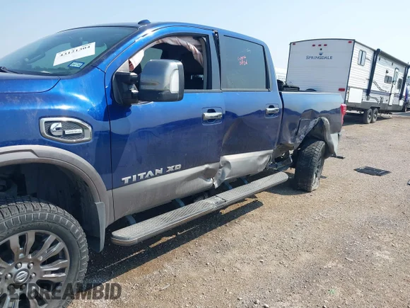 ✅ 2016 Nissan Titan S • VIN: 1N6BA1F40GN513734 • Lot: 43121304. Wystawiony na IAAI z przebiegiem 180 828 mil. Bezpłatny archiwum sprzedaży aukcyjnych z USA i szczegółowy raport historii pojazdu na DreamBid. Zdjęcie 6.