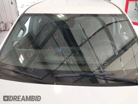 ✅ 2021 Chevrolet Silverado 1500 Work Truck • VIN: 3GCPWAEH9MG420357 • Lot: 45105854. Wystawiony na IAAI z przebiegiem 82 264 mil. Bezpłatny archiwum sprzedaży aukcyjnych z USA i szczegółowy raport historii pojazdu na DreamBid. Zdjęcie 6.