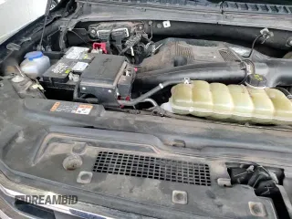 ✅ 2019 Ford Expedition XL • VIN: 1FMJU1GT1KEA43746 • Lot: 55120495. Wystawiony na Copart z przebiegiem 84 294 mil. Bezpłatny archiwum sprzedaży aukcyjnych z USA i szczegółowy raport historii pojazdu na DreamBid. Zdjęcie 14.