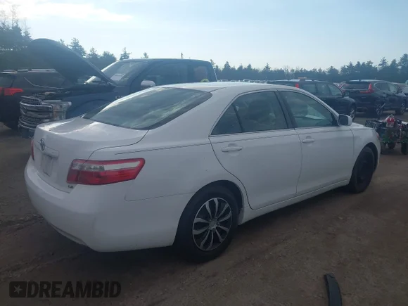 ✅ 2007 Toyota Camry LE • VIN: JTNBE46K973085824 • Lot: 44795020. Wystawiony na IAAI z przebiegiem 219 345 mil. Bezpłatny archiwum sprzedaży aukcyjnych z USA i szczegółowy raport historii pojazdu na DreamBid. Zdjęcie 4.