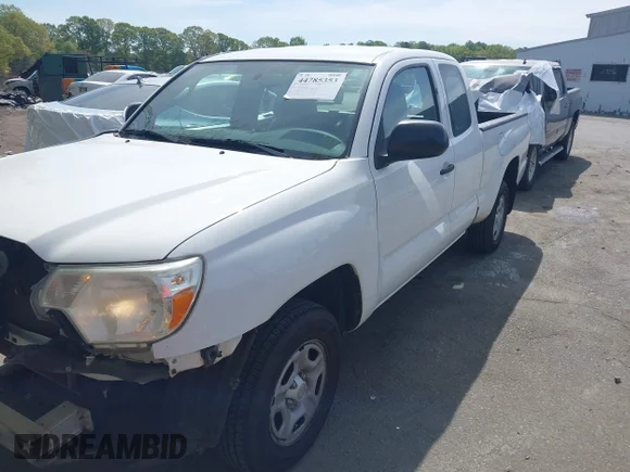 ✅ 2015 Toyota Tacoma • VIN: 5TFTX4CN8FX062060 • Lot: 44785353. Wystawiony na IAAI z przebiegiem 171 673 mil. Bezpłatny archiwum sprzedaży aukcyjnych z USA i szczegółowy raport historii pojazdu na DreamBid. Zdjęcie 20.