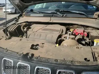 ✅ 2019 Jeep Compass Limited • VIN: 3C4NJCCBXKT788616 • Lot: 93014405. Listed on Copart with 85,799 mi. Free auction sales archive from the USA and detailed vehicle history report at DreamBid. Image 15.