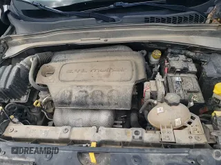 ✅ 2017 Jeep Renegade Sport • VIN: ZACCJBAB9HPE85041 • Lot: 67959515. Wystawiony na Copart z przebiegiem 114 055 mil. Bezpłatny archiwum sprzedaży aukcyjnych z USA i szczegółowy raport historii pojazdu na DreamBid. Zdjęcie 16.