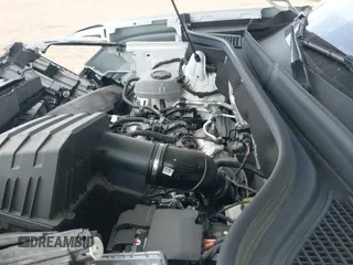 ✅ 2024 Volkswagen Atlas SEL Premium R-Line • VIN: 1V2FR2CAXRC617285 • Lot: 42470868. Wystawiony na IAAI z przebiegiem 10 581 mil. Bezpłatny archiwum sprzedaży aukcyjnych z USA i szczegółowy raport historii pojazdu na DreamBid. Zdjęcie 19.