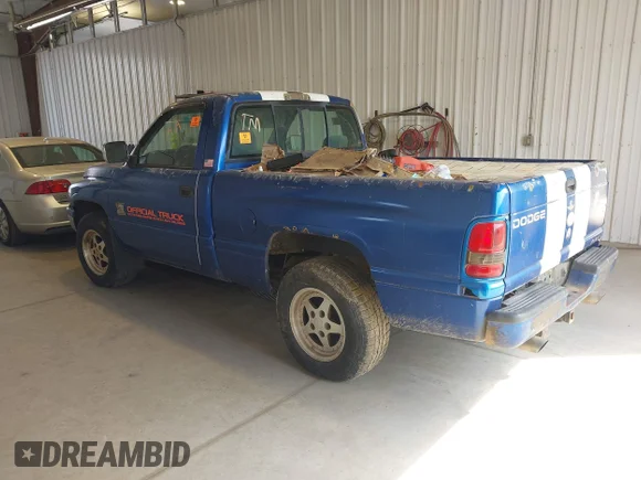 ✅ 1996 Dodge 1500 • VIN: 1B7HC16Z5TS708923 • Лот: 44686789. Опубліковано раніше на IAAI з пробігом 289 301 миль. Безкоштовний доступ до архіву аукціонних продажів зі США та докладний звіт про історію автомобіля на DreamBid. Зображення 3.