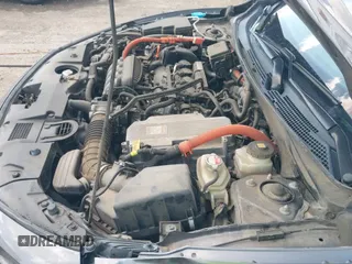 ✅ 2019 Honda Insight LX • VIN: 19XZE4F1XKE011078 • Lot: 43056220. Wystawiony na IAAI z przebiegiem 187 783 mil. Bezpłatny archiwum sprzedaży aukcyjnych z USA i szczegółowy raport historii pojazdu na DreamBid. Zdjęcie 20.