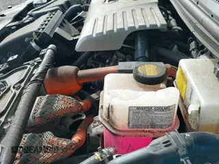 ✅ 2013 Lexus CT 200h • VIN: JTHKD5BH2D2155218 • Lot: 43335849. Wystawiony na IAAI z przebiegiem 153 528 mil. Bezpłatny archiwum sprzedaży aukcyjnych z USA i szczegółowy raport historii pojazdu na DreamBid. Zdjęcie 19.