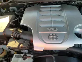 ✅ 2011 Toyota Land Cruiser • VIN: JTMHY7AJ9B4008475 • Lot: 84820024. Wystawiony na Copart z przebiegiem 101 903 mil. Bezpłatny archiwum sprzedaży aukcyjnych z USA i szczegółowy raport historii pojazdu na DreamBid. Zdjęcie 16.