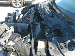 ✅ 2018 Honda HR-V LX • VIN: 3CZRU5H33JM711398 • Lot: 43556772. Listed on IAAI with 63,389 mi. Free auction sales archive from the USA and detailed vehicle history report at DreamBid. Image 19.