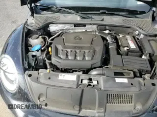 ✅ 2018 Volkswagen Beetle SE • VIN: 3VWJD7AT4JM727714 • Lot: 81849445. Listed on Copart with 92,609 mi. Free auction sales archive from the USA and detailed vehicle history report at DreamBid. Image 14.