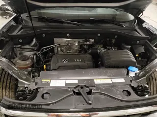 ✅ 2021 Volkswagen Atlas SE • VIN: 1V2KC2CA4MC217344 • Lot: 50384185. Listed on Copart with 51,588 mi. Free auction sales archive from the USA and detailed vehicle history report at DreamBid. Image 15.