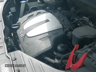 ✅ 2011 Kia Sorento LX • VIN: 5XYKT4A25BG114936 • Lot: 43196509. Listed on IAAI with 128,664 mi. Free auction sales archive from the USA and detailed vehicle history report at DreamBid. Image 12.