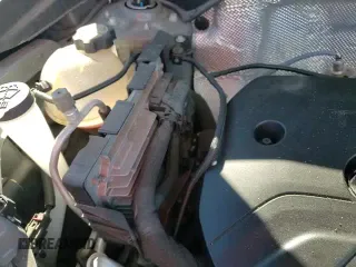 ✅ 2021 Buick Encore GX Essence • VIN: KL4MMFSL1MB043573 • Lot: 87060445. Wystawiony na Copart z przebiegiem 47 547 mil. Bezpłatny archiwum sprzedaży aukcyjnych z USA i szczegółowy raport historii pojazdu na DreamBid. Zdjęcie 16.