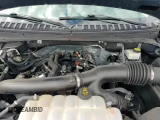 ✅ 2022 Ford Expedition Max XLT • VIN: 1FMJK1HT4NEA15626 • Lot: 89878765. Wystawiony na Copart z przebiegiem 31 903 mil. Bezpłatny archiwum sprzedaży aukcyjnych z USA i szczegółowy raport historii pojazdu na DreamBid. Zdjęcie 16.