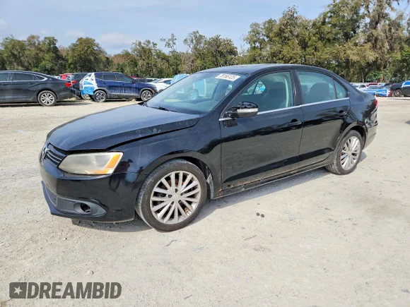 ✅ 2011 Volkswagen Jetta SEL • VIN: 3VWGZ7AJ0BM313499 • Лот: 78166125. Опубликован ранее на Copart с пробегом 217 344 миль. Бесплатный доступ к архиву аукционных продаж из США и подробный отчёт об истории автомобиля на DreamBid. Изображение 1.