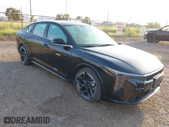 ✅ 2025 Kia K4 GT-Line • VIN: 3KPFW4DE8SE053982 • Lot: 44742911. Wystawiony na IAAI z przebiegiem 22 415 mil. Bezpłatny archiwum sprzedaży aukcyjnych z USA i szczegółowy raport historii pojazdu na DreamBid. Zdjęcie 1.