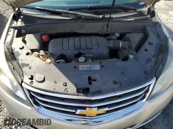 ✅ 2015 Chevrolet Traverse LT • VIN: 1GNKRGKD1FJ351694 • Lot: 44061574. Wystawiony na Copart z przebiegiem Nie podano. Bezpłatny archiwum sprzedaży aukcyjnych z USA i szczegółowy raport historii pojazdu na DreamBid. Zdjęcie 11.