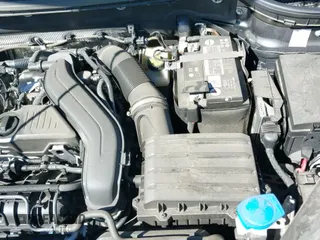 ✅ 2023 Volkswagen Taos SEL • VIN: 3VV2X7B2XPM324383 • Lot: 43283184. Listed on IAAI with 39,742 mi. Free auction sales archive from the USA and detailed vehicle history report at DreamBid. Image 18.