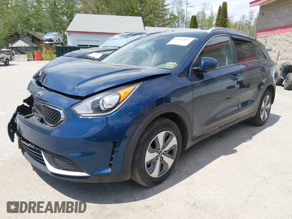 ✅ 2018 Kia Niro LX • VIN: KNDCB3LC3J5206139 • Lot: 45142019. Wystawiony na IAAI z przebiegiem 95 111 mil. Bezpłatny archiwum sprzedaży aukcyjnych z USA i szczegółowy raport historii pojazdu na DreamBid. Zdjęcie 2.