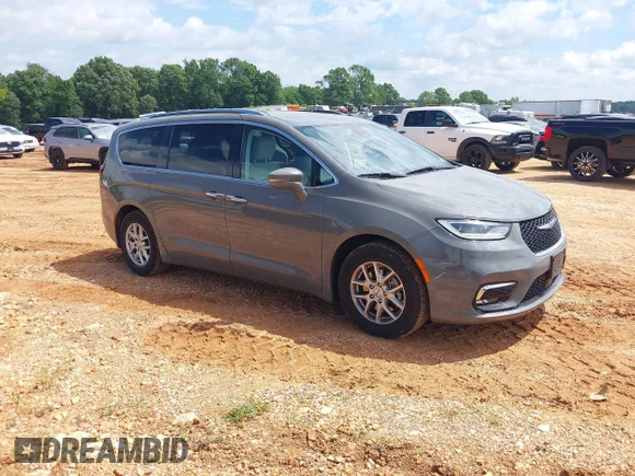 ✅ 2021 Chrysler Pacifica Touring L • VIN: 2C4RC1BGXMR591903 • Lot: 45260079. Wystawiony na IAAI z przebiegiem 88 830 mil. Bezpłatny archiwum sprzedaży aukcyjnych z USA i szczegółowy raport historii pojazdu na DreamBid. Zdjęcie 1.