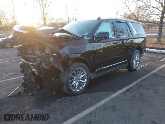 ✅ 2022 Cadillac Escalade Premium Luxury • VIN: 1GYS4BKL4NR147208 • Lot: 41339910. Wystawiony na IAAI z przebiegiem 35 436 mil. Bezpłatny archiwum sprzedaży aukcyjnych z USA i szczegółowy raport historii pojazdu na DreamBid. Zdjęcie 2.