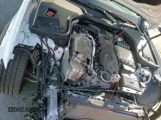 ✅ 2022 Mercedes-Benz E 450 • VIN: W1KZH6AB4NB016786 • Lot: 90924135. Wystawiony na Copart z przebiegiem 14 913 mil. Bezpłatny archiwum sprzedaży aukcyjnych z USA i szczegółowy raport historii pojazdu na DreamBid. Zdjęcie 14.